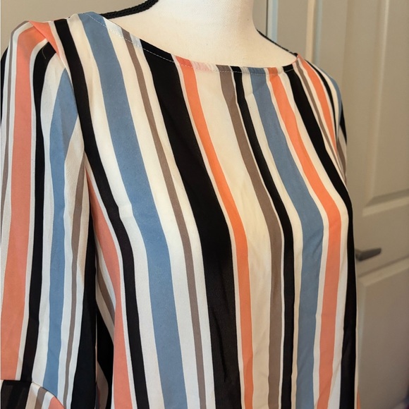 Colorful striped flowy flutter sleeve business blouse size S - Picture 6 of 13